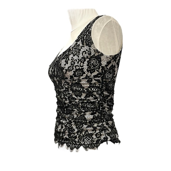 Black Lace & Satin Top - White House Black Market Women’s Size 2 - Vintage - Picture 5 of 16